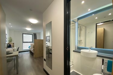 1 bed studio, Queen Street, Holylands, Belfast, BT16ET - Image 3